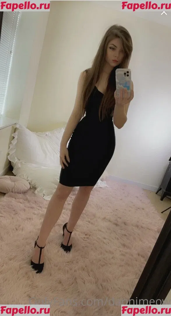 Danni Meow Onlyfans Photo Gallery 