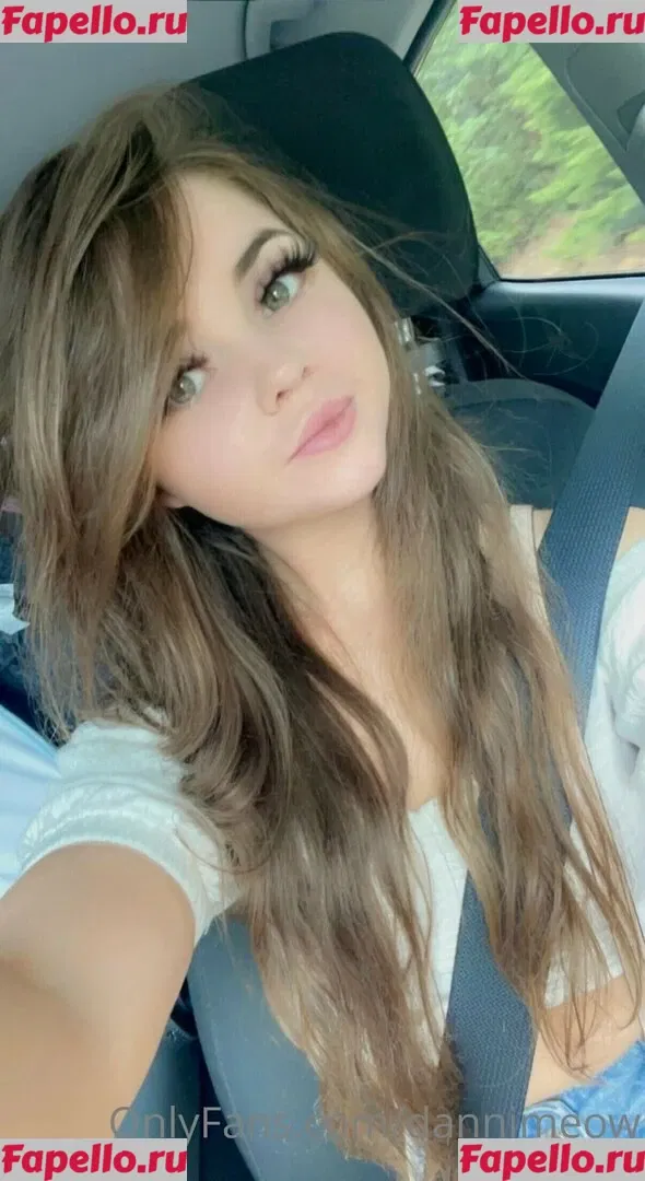 Danni Meow Onlyfans Photo Gallery 