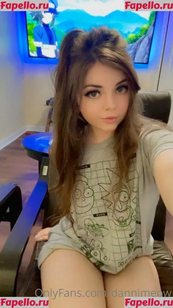 Danni Meow Onlyfans Photo Gallery 