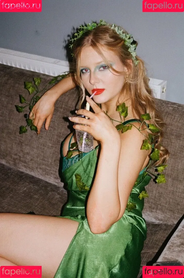 Lucy M Onlyfans Photo Gallery 