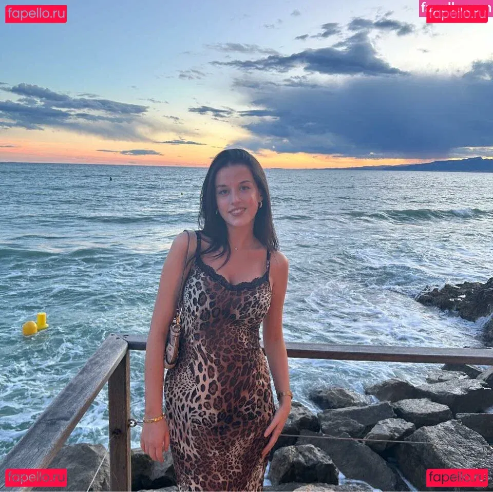 Lucy M Onlyfans Photo Gallery 