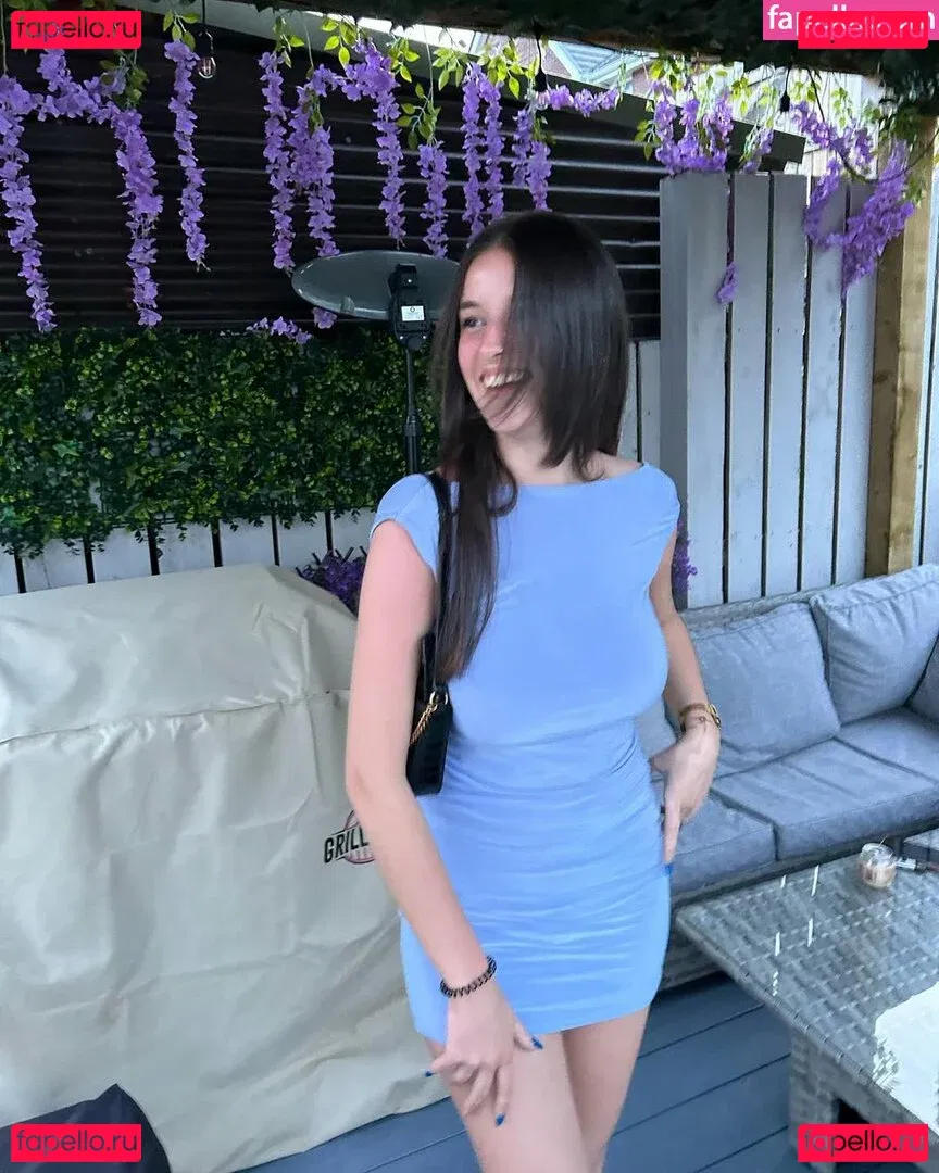 Lucy M Onlyfans Photo Gallery 