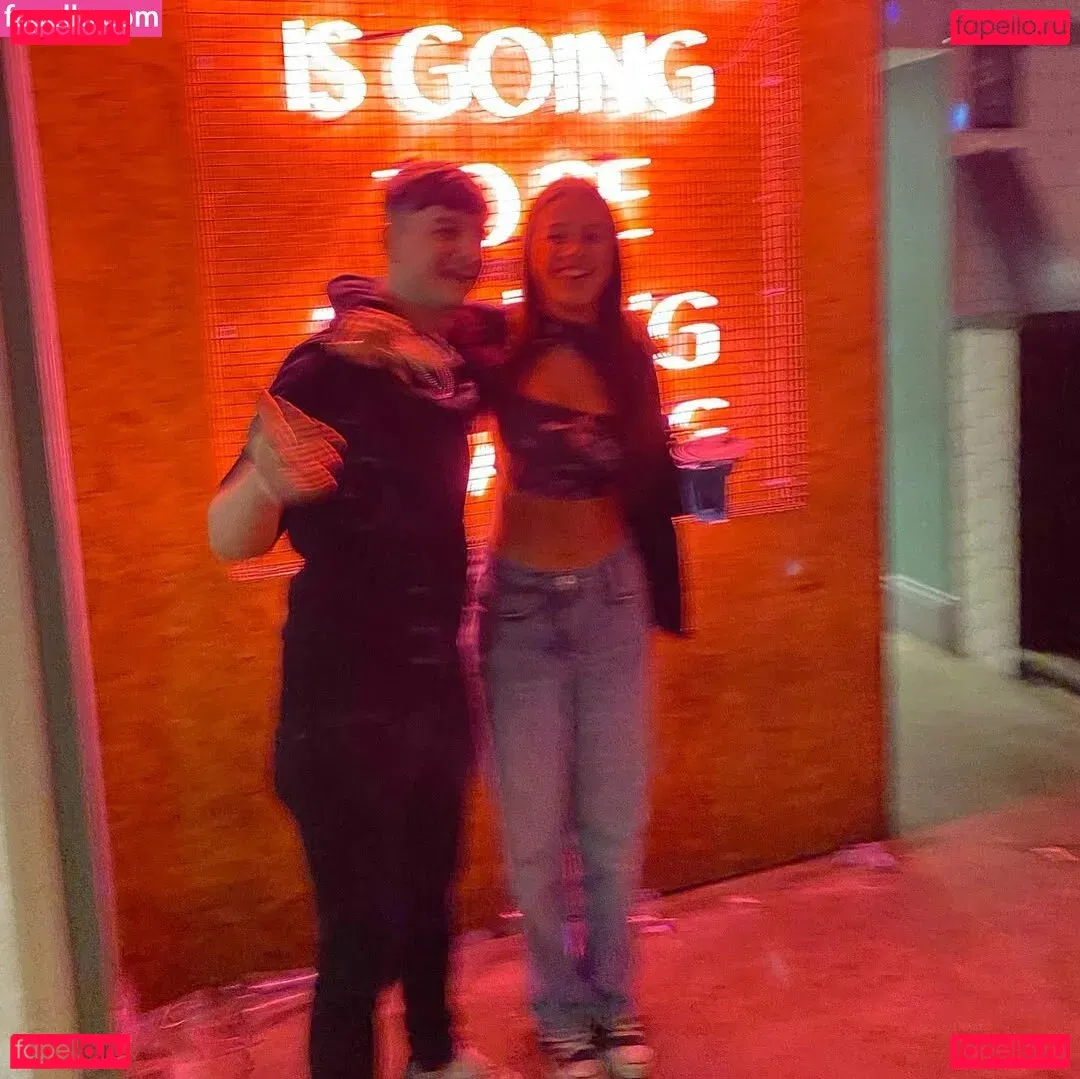 Lucy M Onlyfans Photo Gallery 