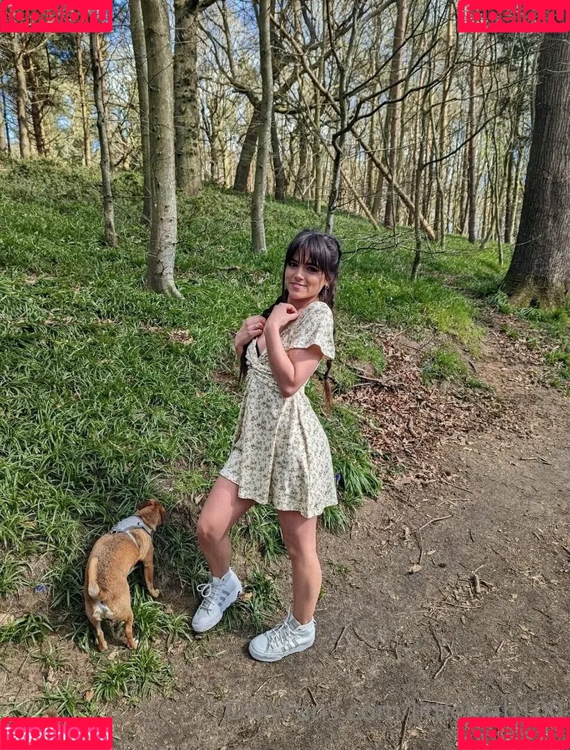 Littleleah100 Onlyfans Photo Gallery 