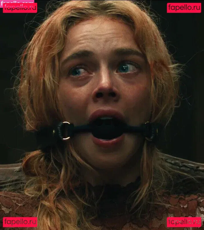 Samara Weaving Onlyfans Photo Gallery 