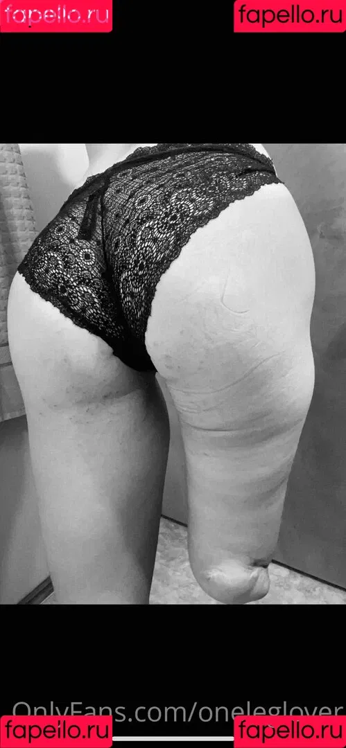 oneleglover Onlyfans Photo Gallery 
