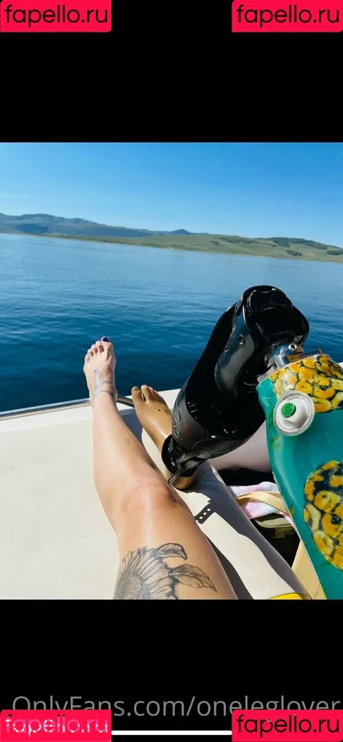oneleglover Onlyfans Photo Gallery 