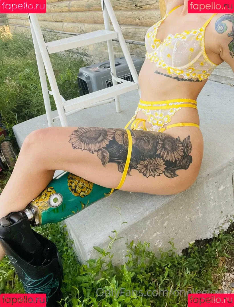 oneleglover Onlyfans Photo Gallery 