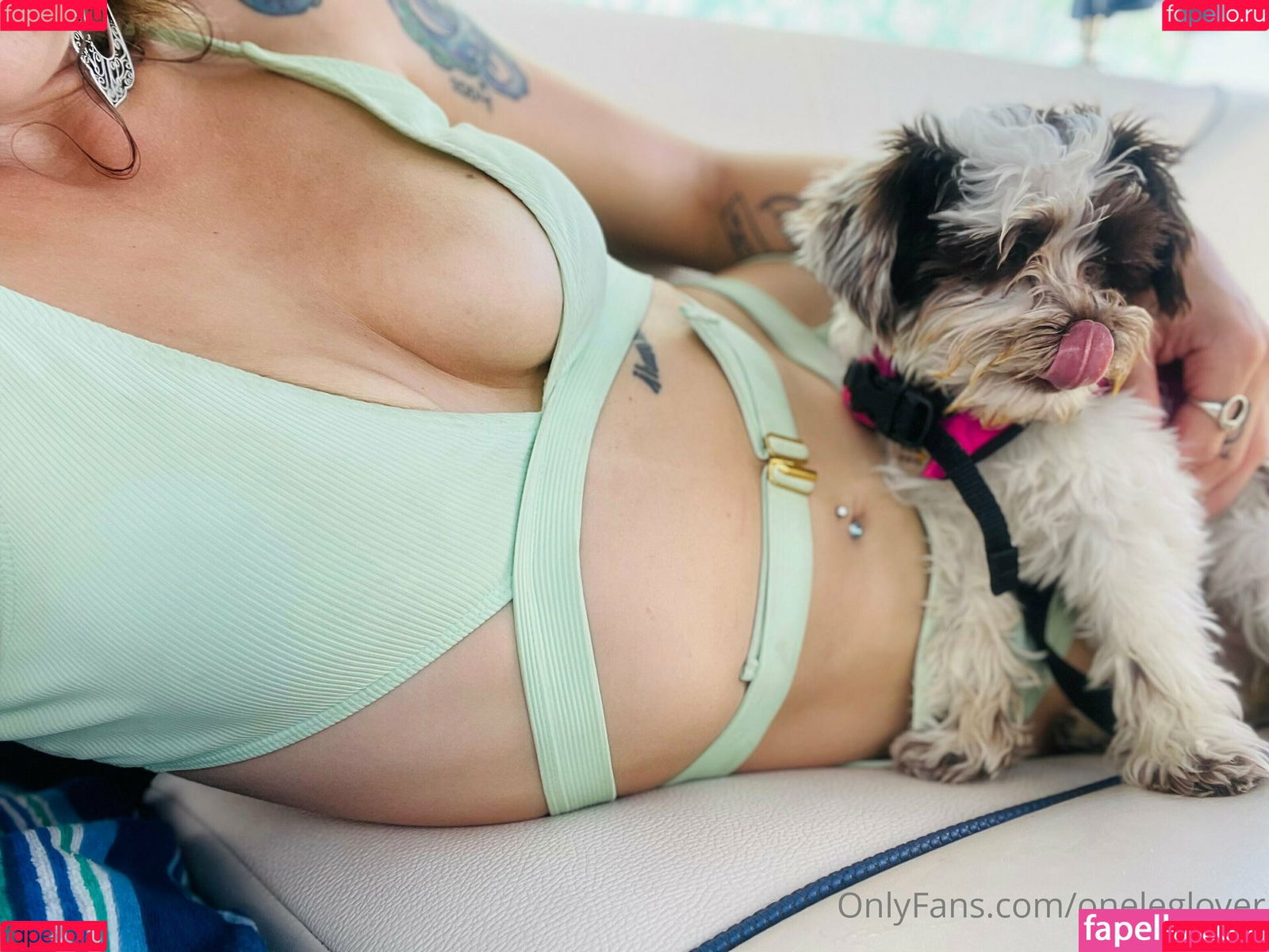 oneleglover Onlyfans Photo Gallery 