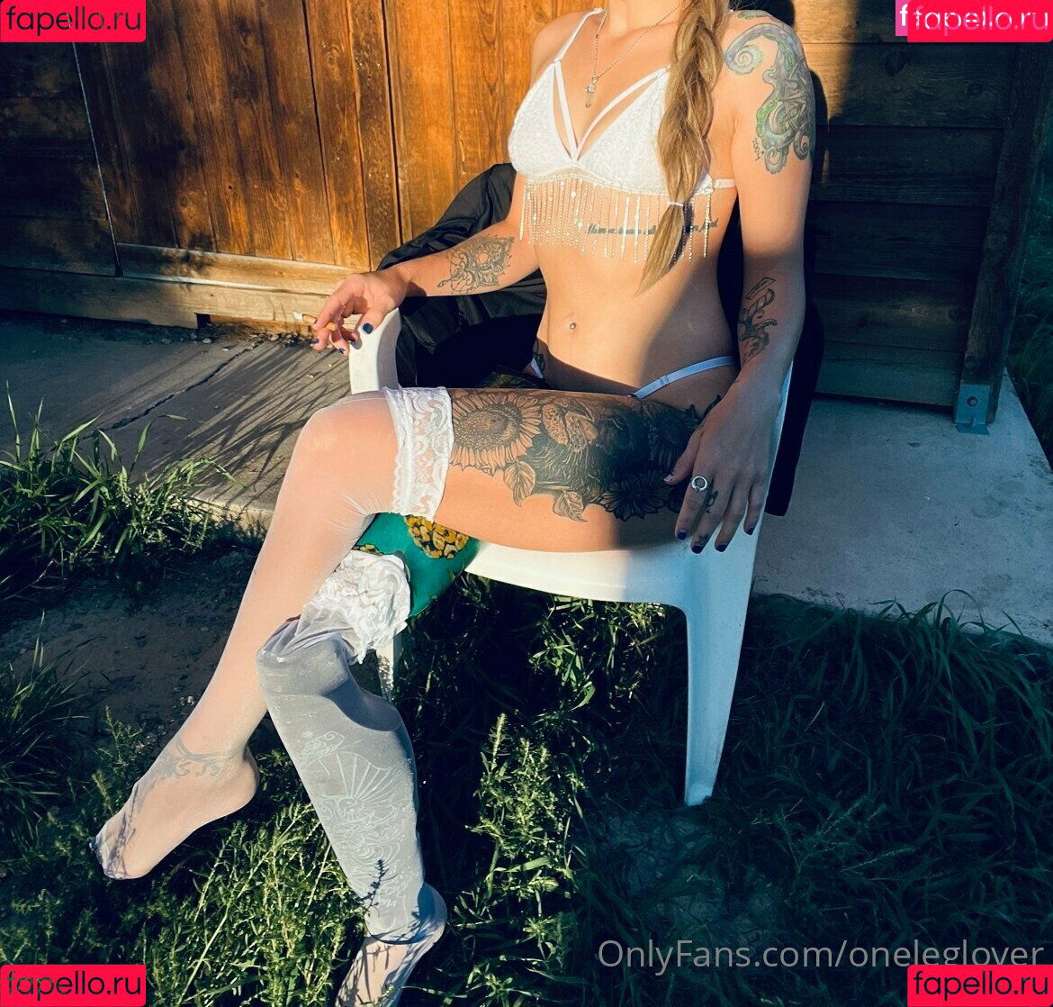 oneleglover Onlyfans Photo Gallery 