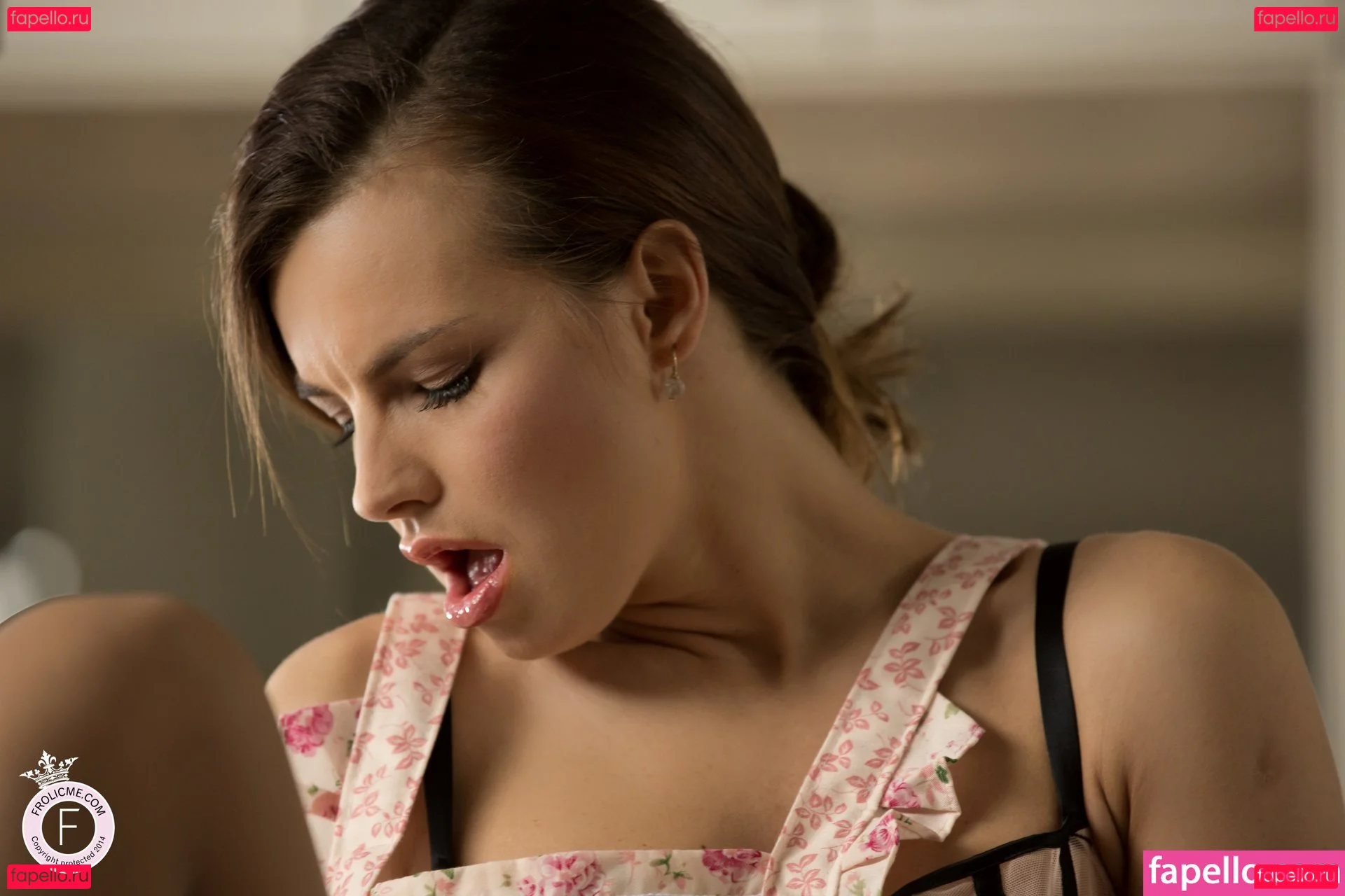 Suzie Carina Onlyfans Photo Gallery 