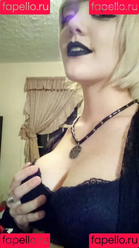 Mirthfulmollywhop Onlyfans Photo Gallery 