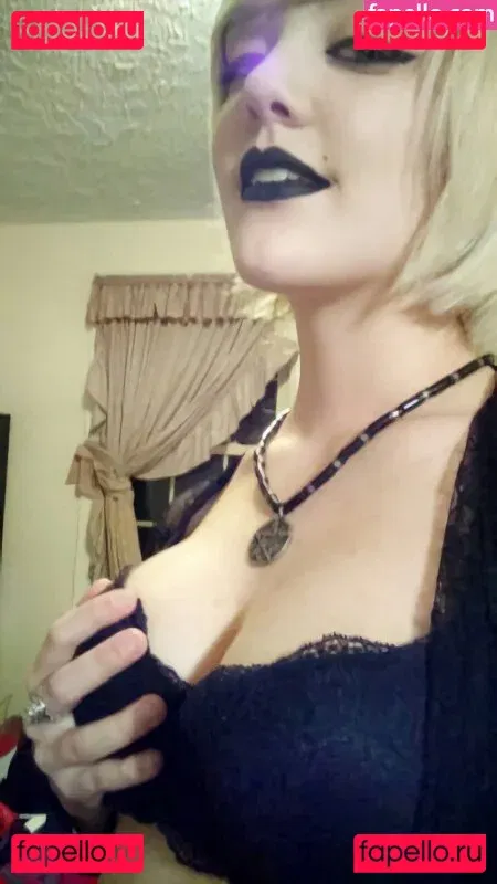 Mirthfulmollywhop Onlyfans Photo Gallery 