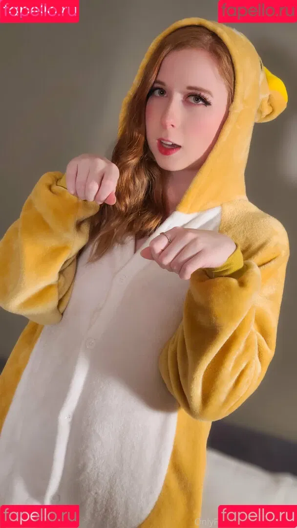 emswaifu Onlyfans Photo Gallery 
