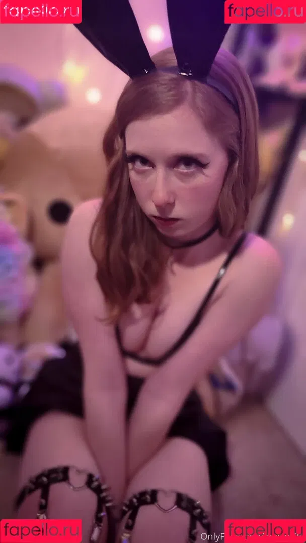 emswaifu Onlyfans Photo Gallery 