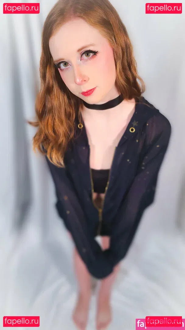 emswaifu Onlyfans Photo Gallery 