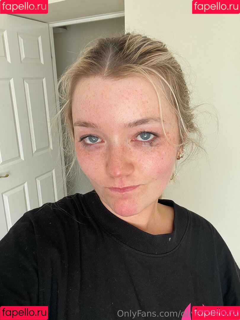 oliviakeane__ Onlyfans Photo Gallery 