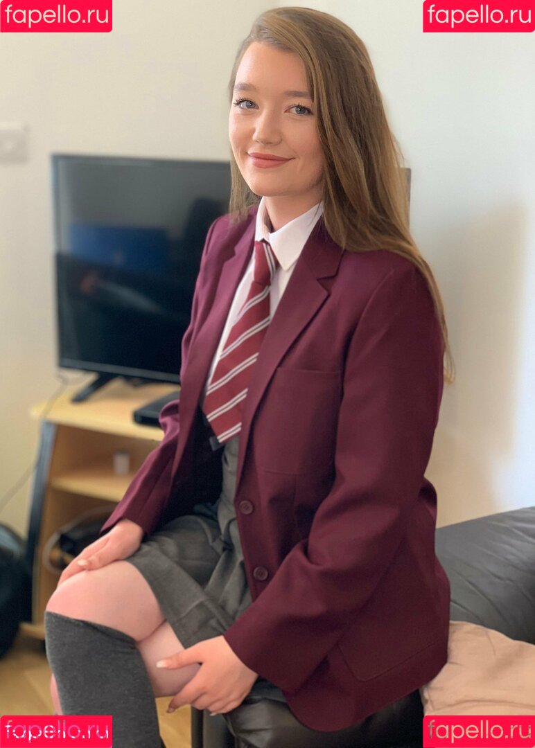 oliviakeane__ Onlyfans Photo Gallery 