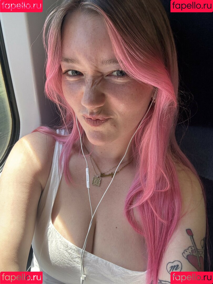 oliviakeane__ Onlyfans Photo Gallery 