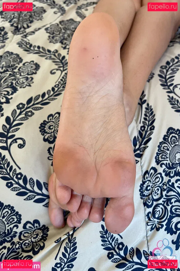 Anissa KATE Onlyfans Photo Gallery 