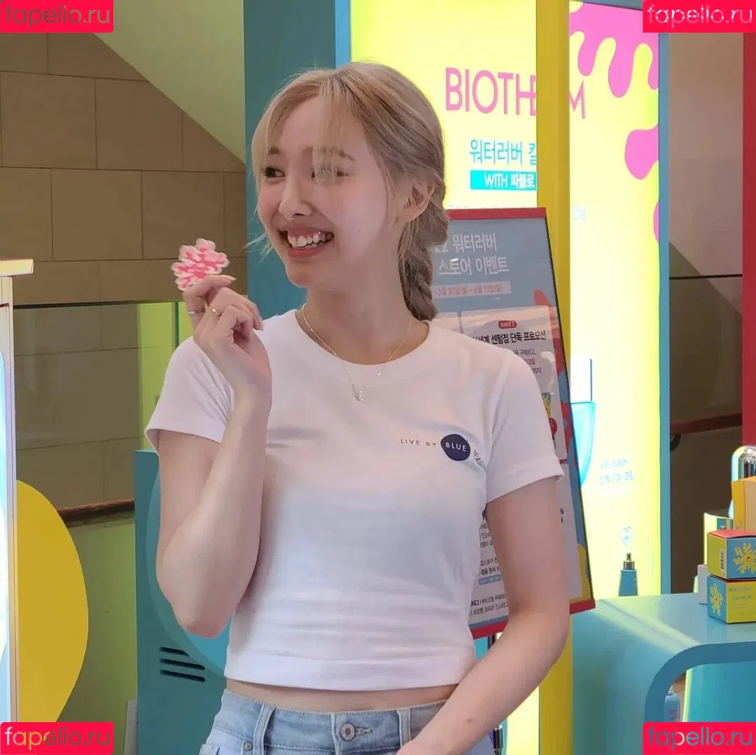 Twice Kpop Onlyfans Photo Gallery 