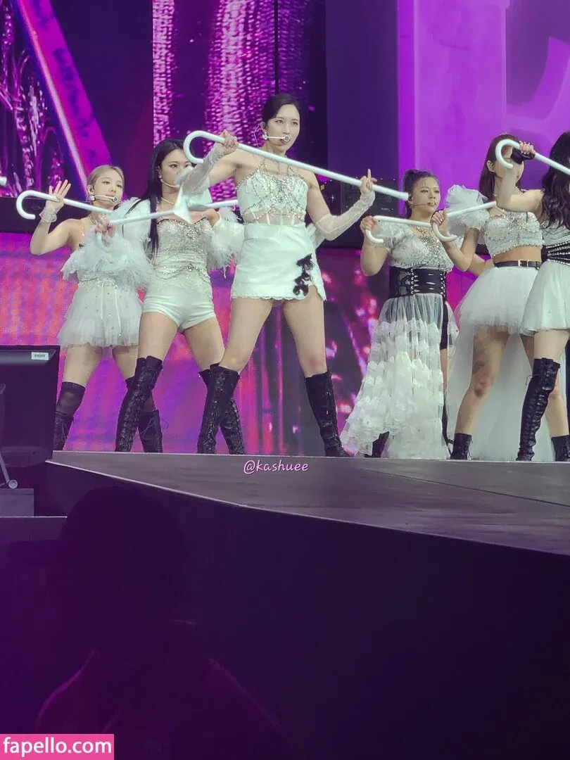 Twice Kpop Onlyfans Photo Gallery 