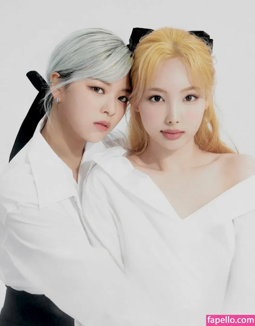 Twice Kpop Onlyfans Photo Gallery 