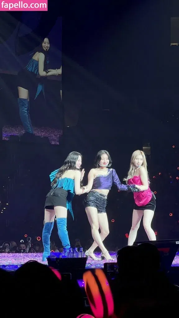 Twice Kpop Onlyfans Photo Gallery 