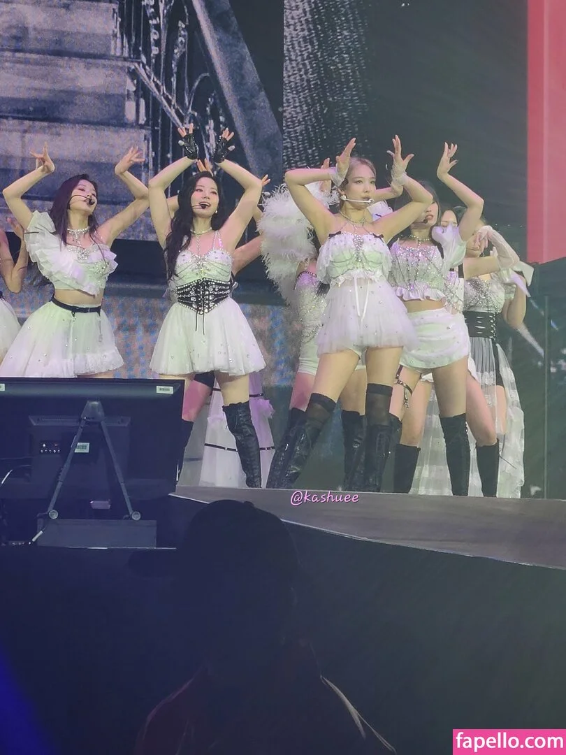 Twice Kpop Onlyfans Photo Gallery 