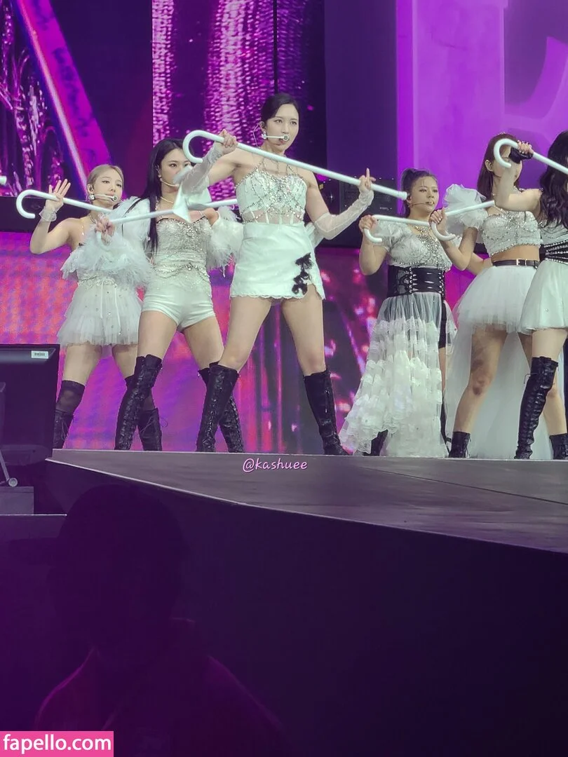 Twice Kpop Onlyfans Photo Gallery 