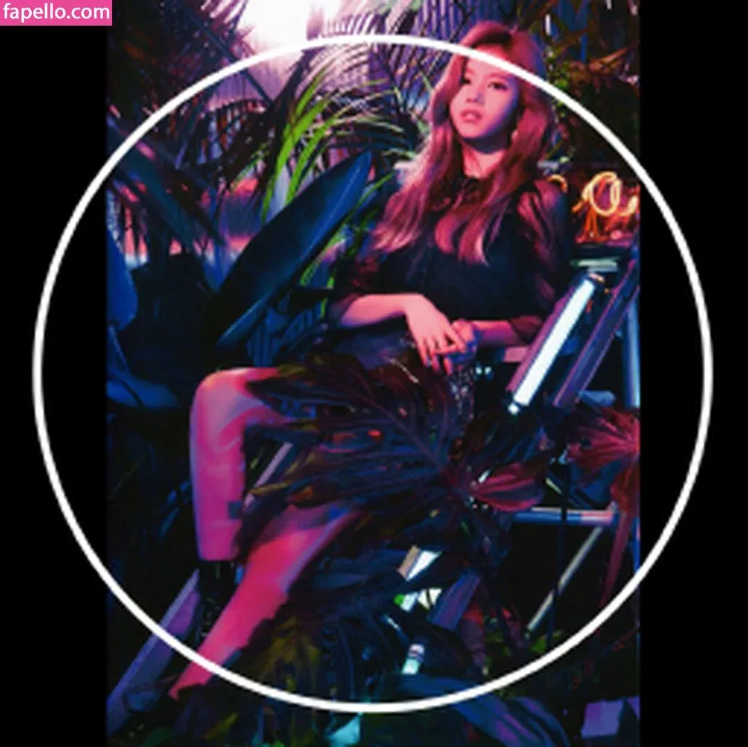 Twice Kpop Onlyfans Photo Gallery 