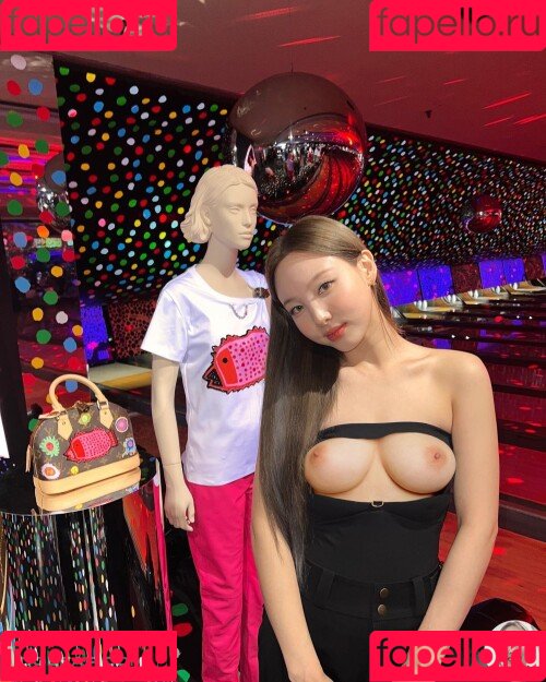 Twice Kpop Onlyfans Photo Gallery 