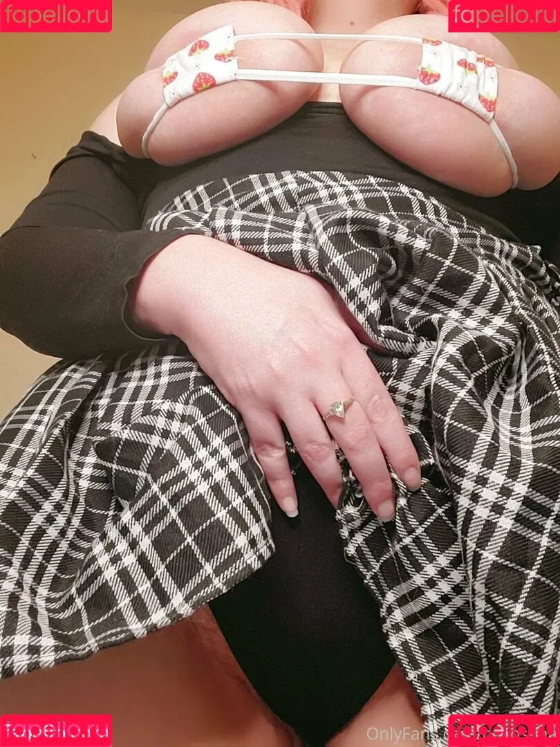 nekosona Onlyfans Photo Gallery 