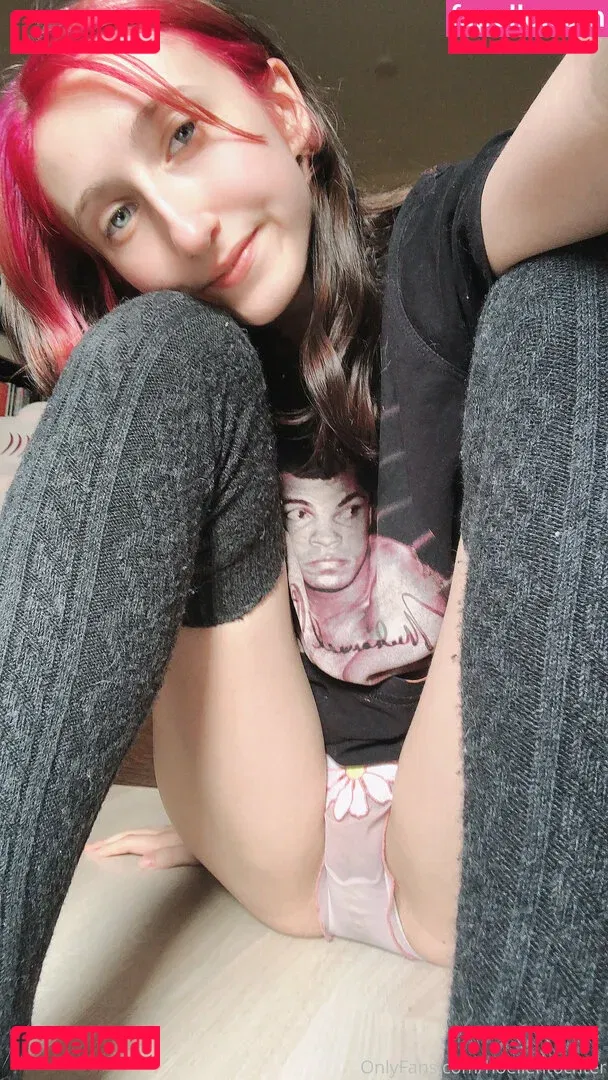 Roxane Onlyfans Photo Gallery 