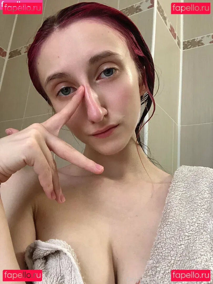 Roxane Onlyfans Photo Gallery 