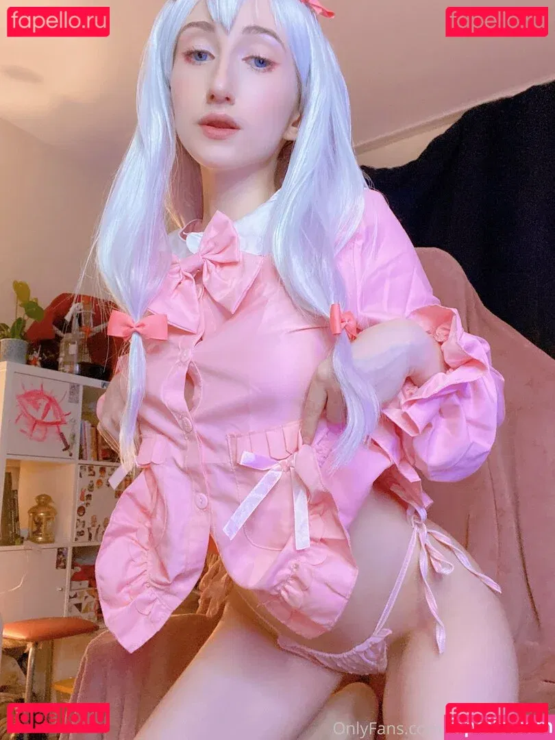 Roxane Onlyfans Photo Gallery 