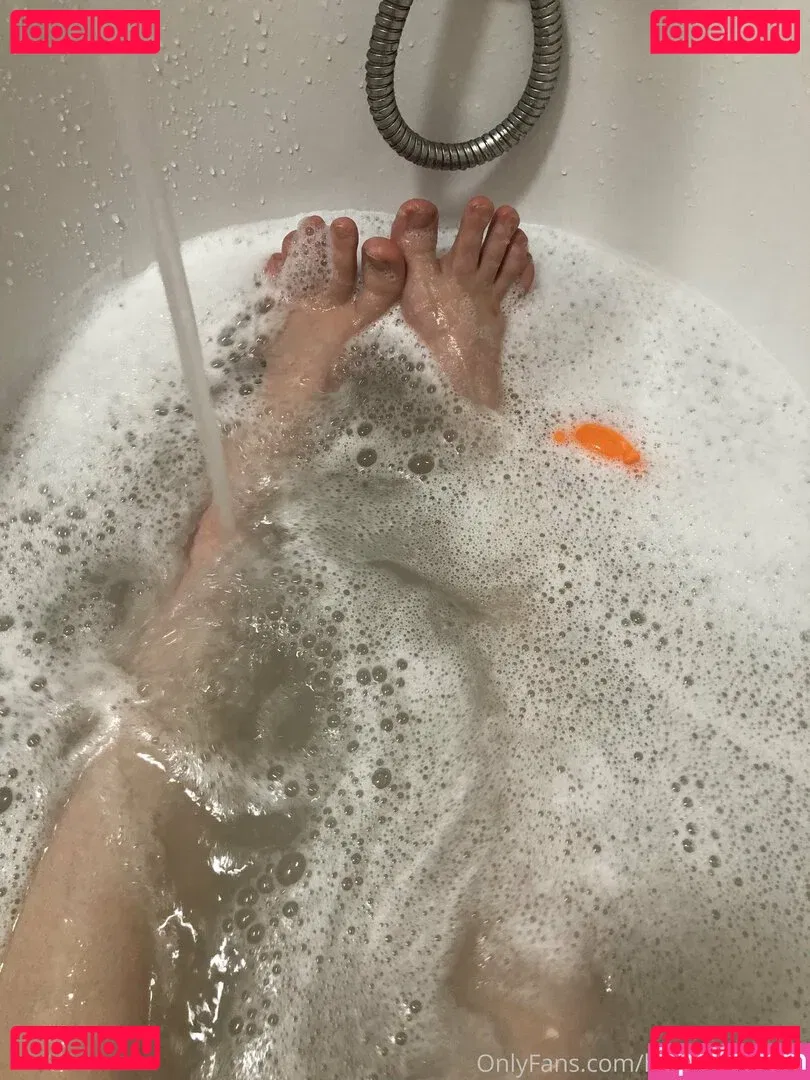 Roxane Onlyfans Photo Gallery 