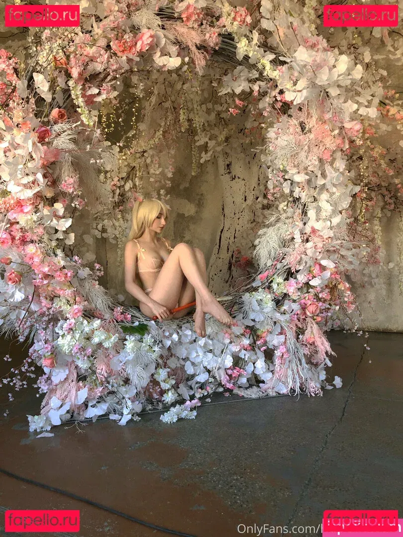 Roxane Onlyfans Photo Gallery 