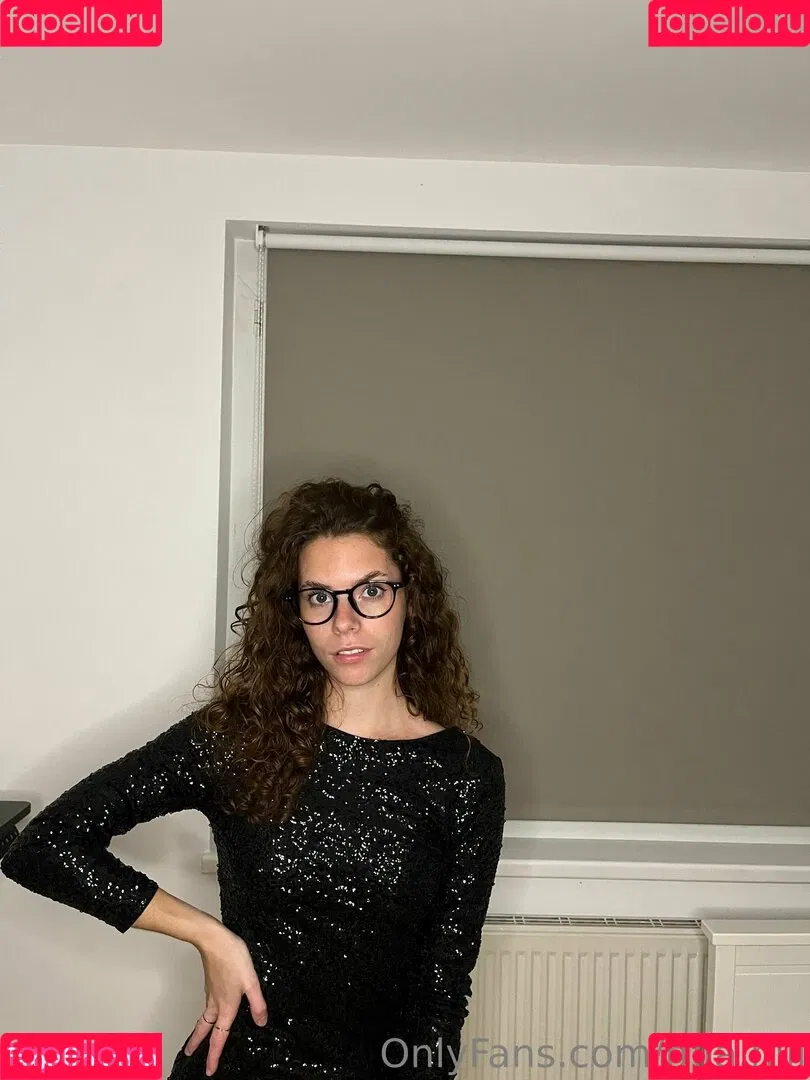 mia.hill Onlyfans Photo Gallery 