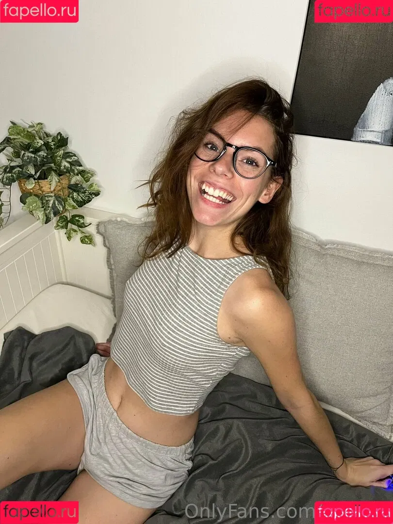 mia.hill Onlyfans Photo Gallery 