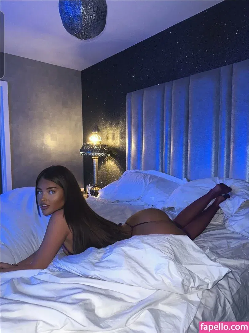 mia.hill Onlyfans Photo Gallery 