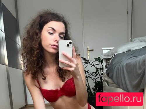 mia.hill Onlyfans Photo Gallery 