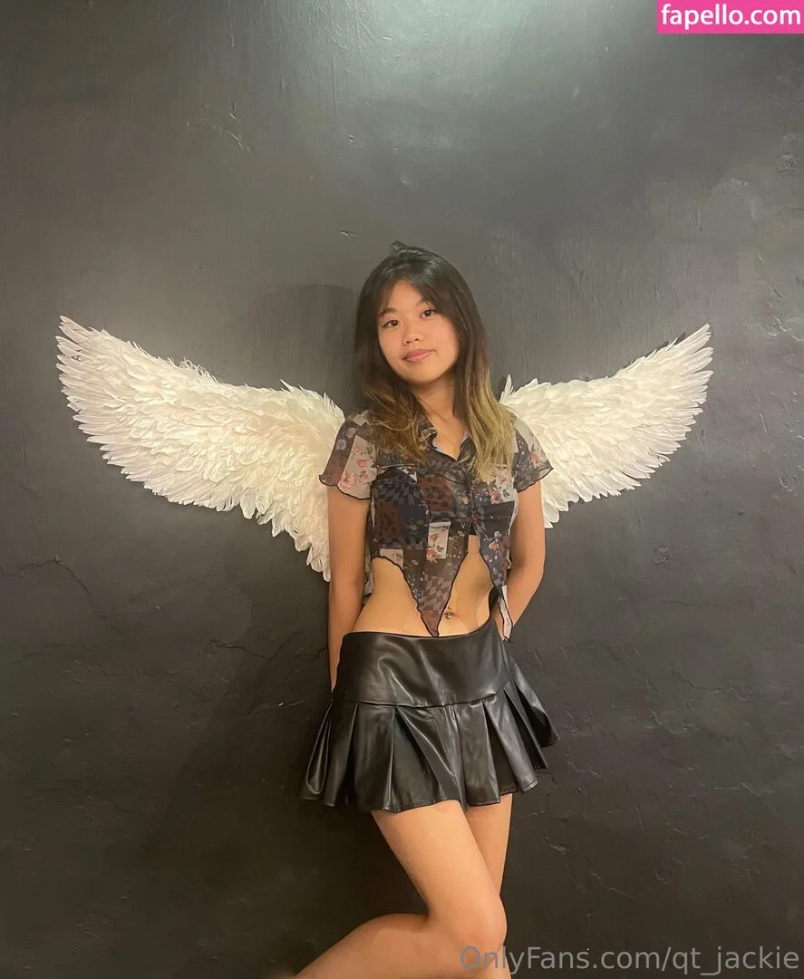 qt_jackie Onlyfans Photo Gallery 