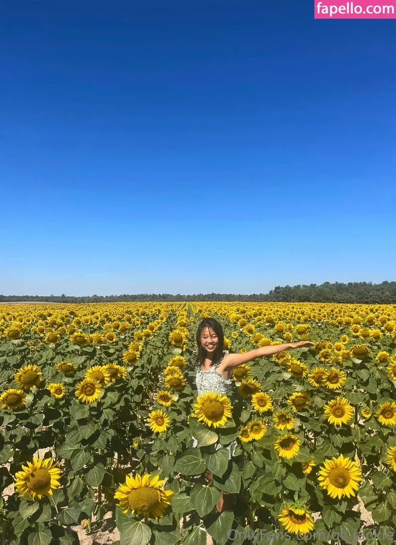 qt_jackie Onlyfans Photo Gallery 