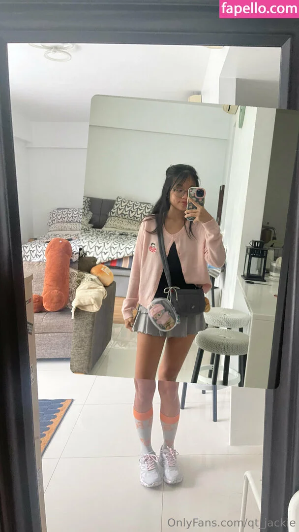 qt_jackie Onlyfans Photo Gallery 