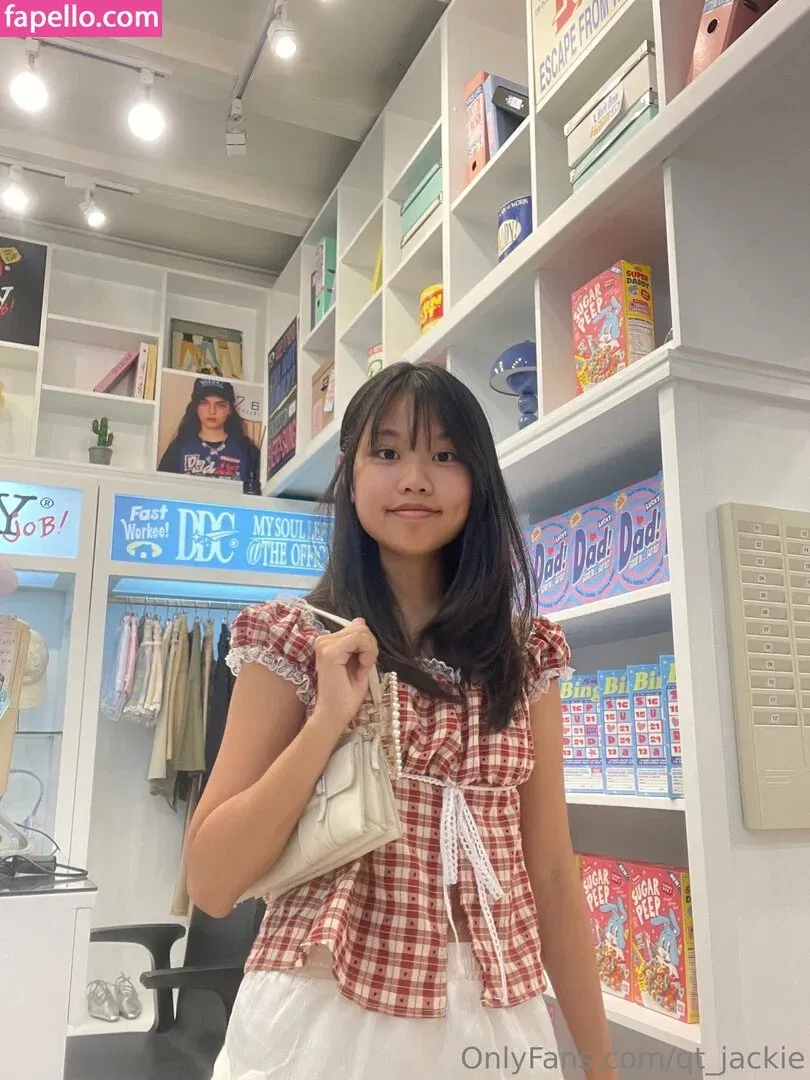 qt_jackie Onlyfans Photo Gallery 