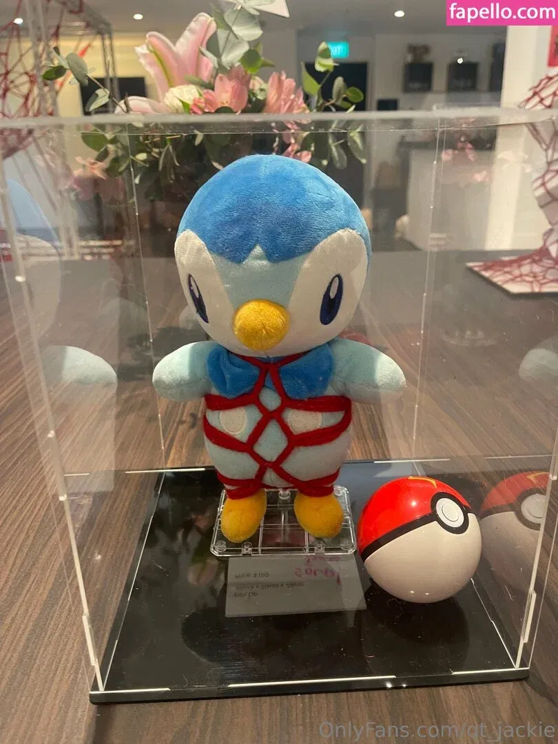 qt_jackie Onlyfans Photo Gallery 