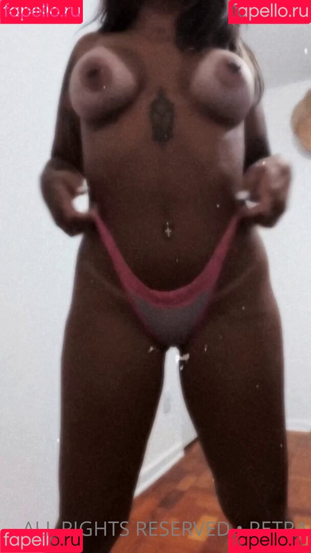 Petra Mattar Onlyfans Photo Gallery 