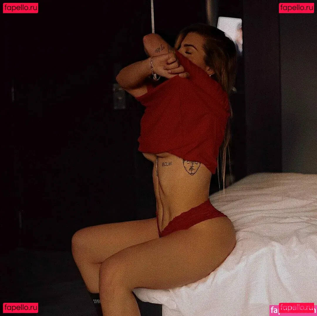 Petra Mattar Onlyfans Photo Gallery 