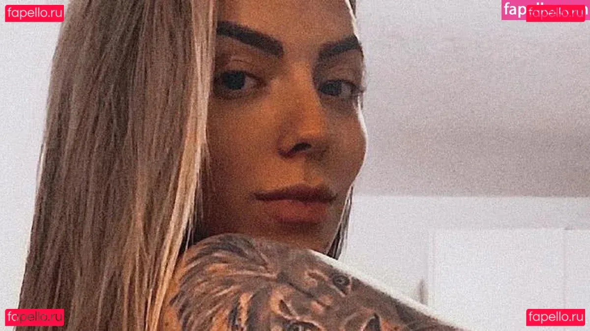 Petra Mattar Onlyfans Photo Gallery 